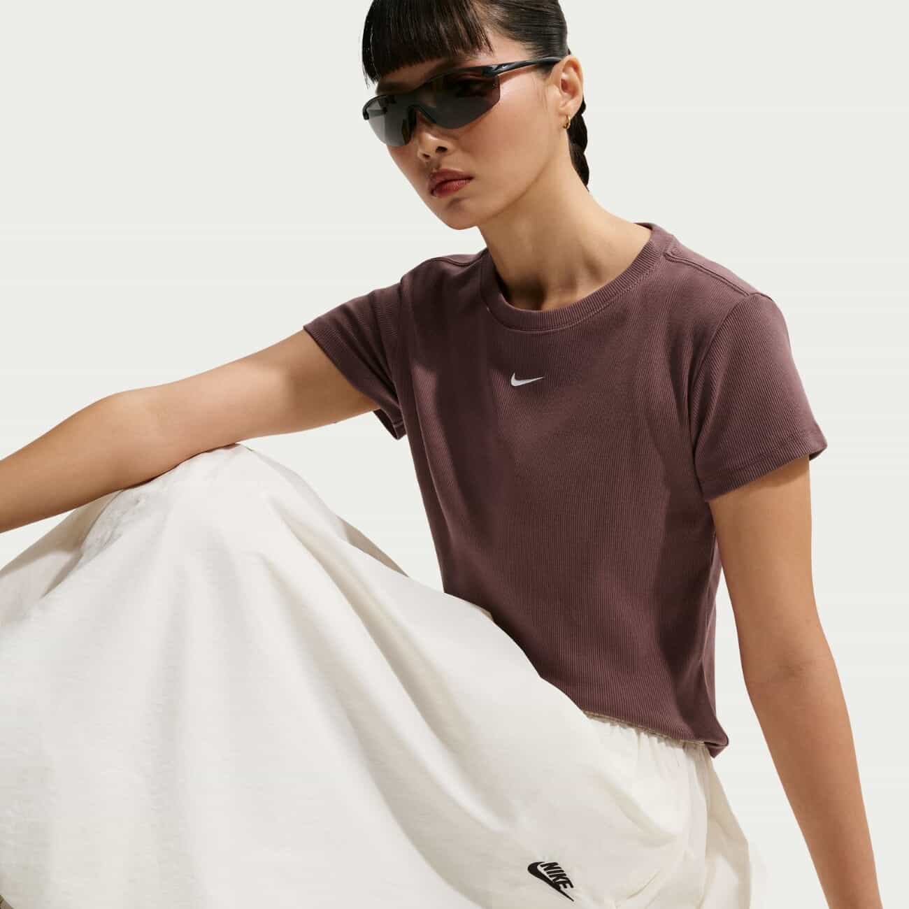 Nike Sportswear Tight Ribbed Short-Sleeve T-shirt 6