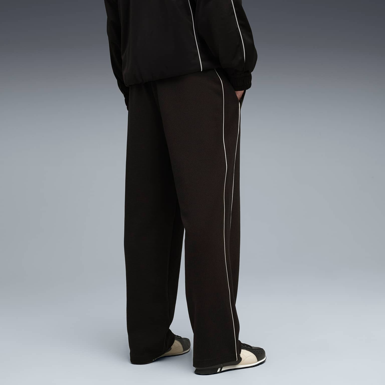 Puma T7 Track Pants M 2