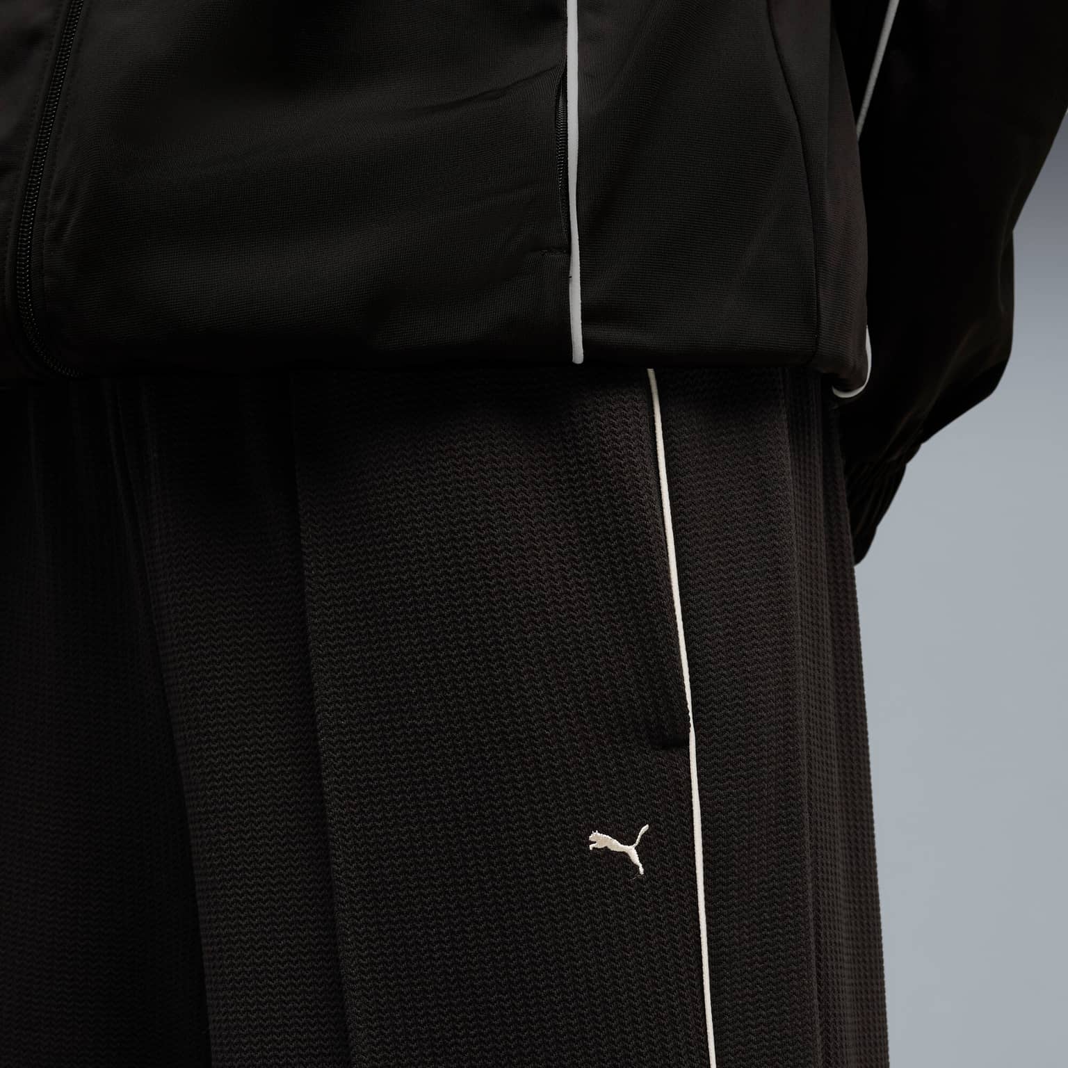 Puma T7 Track Pants M 5