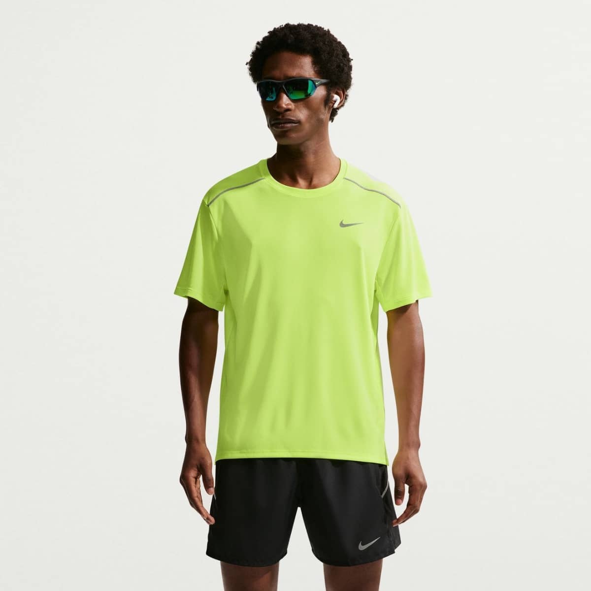 Футболка Nike Miler Dri-FIT