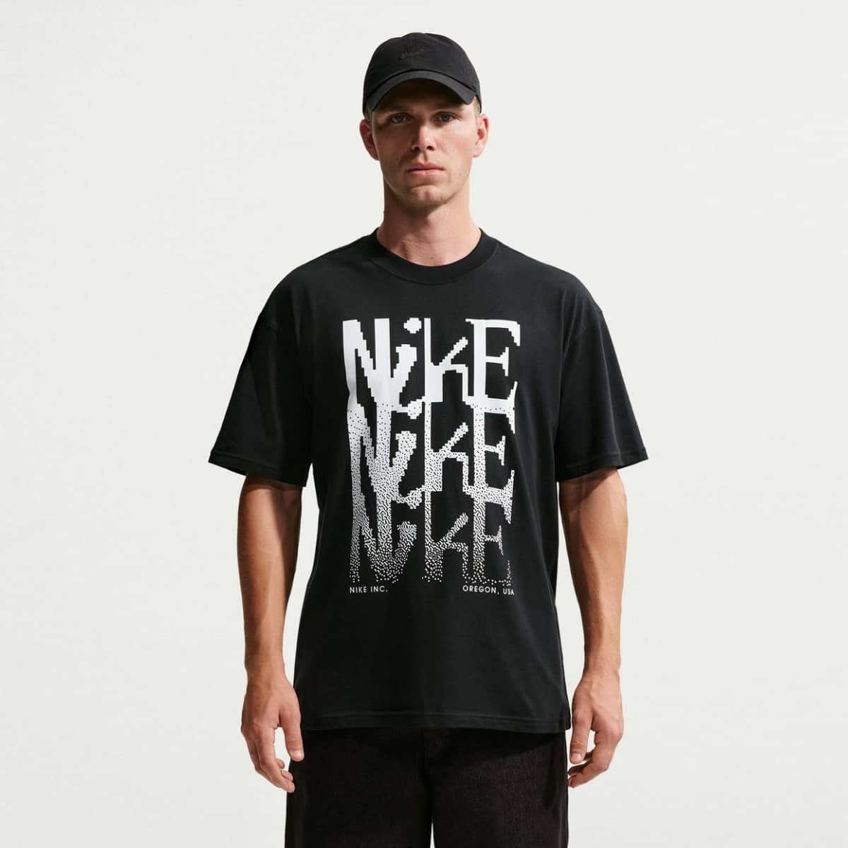 Футболка Nike Sportswear