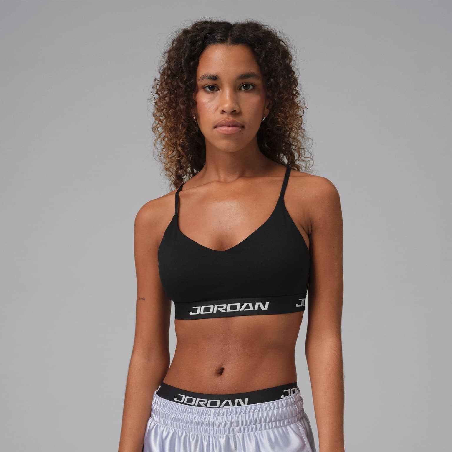 Топ Jordan Sport Essentials Padded Adjustable Sports Bra
