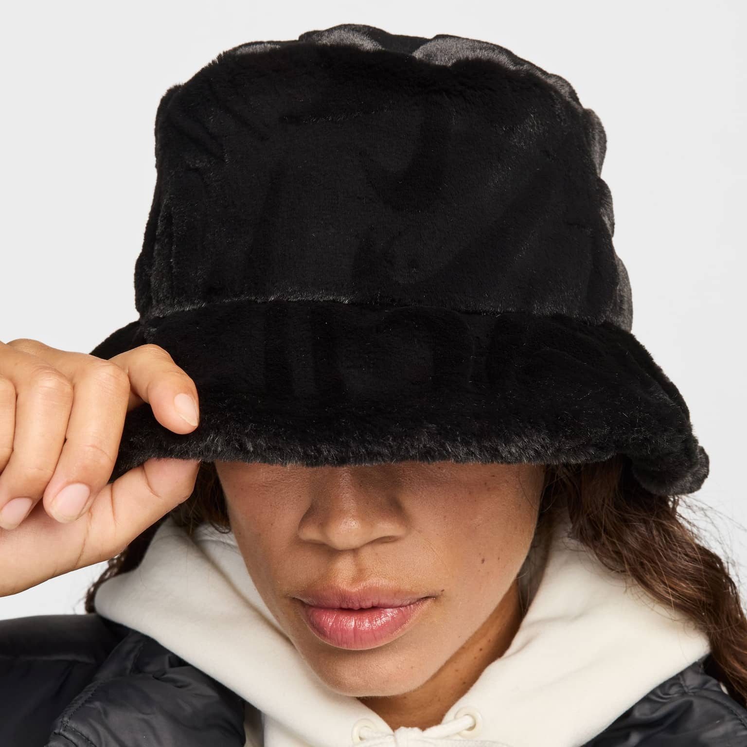 Panamă Nike Apex Faux Fur Bucket Hat