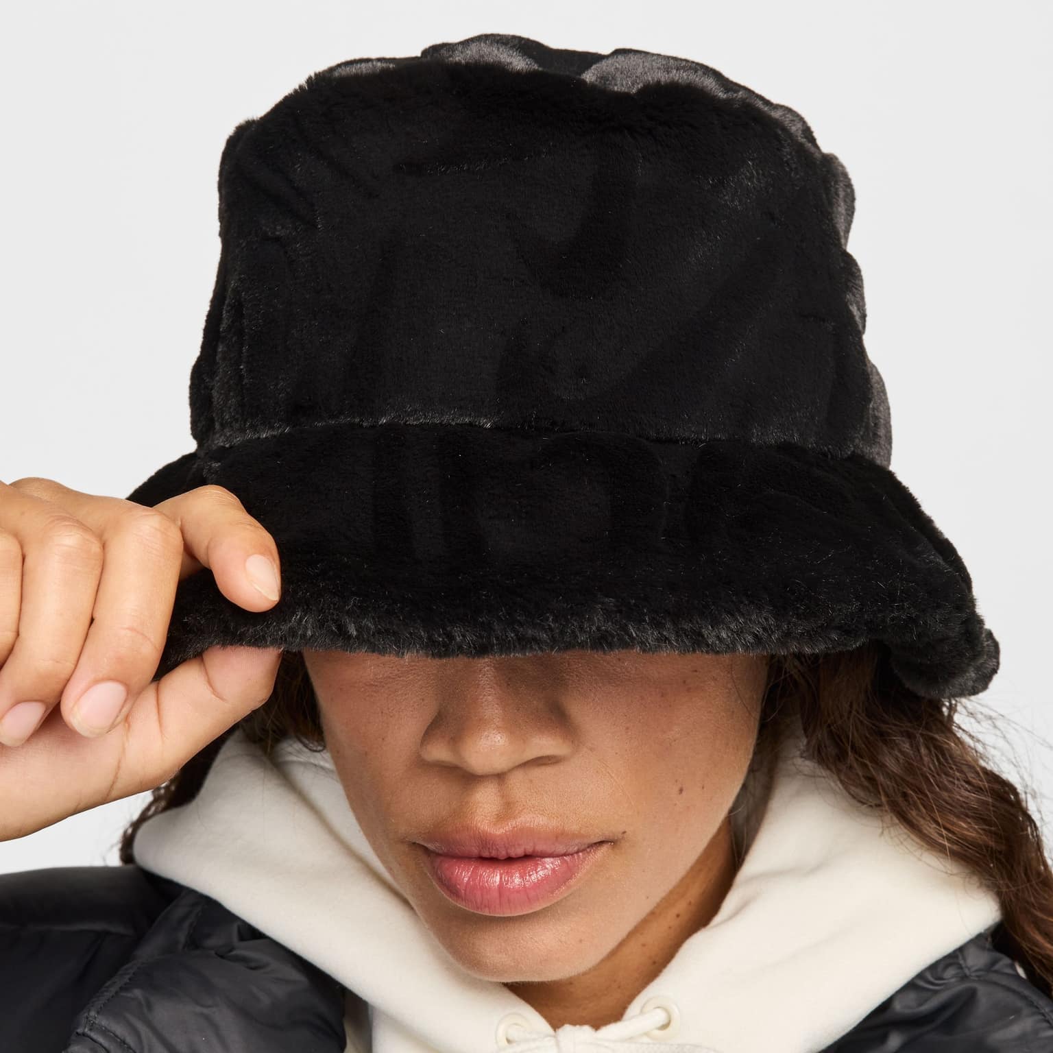 Панама Nike Apex Faux Fur Bucket Hat