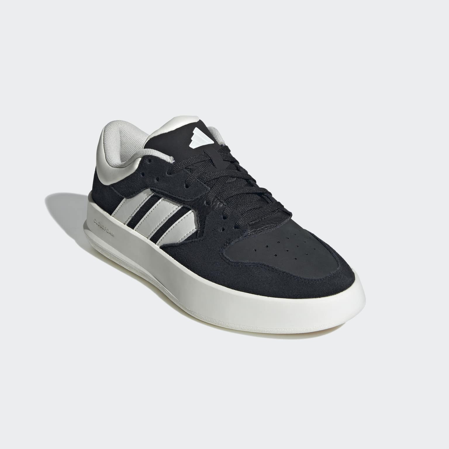 Adidas Court 24